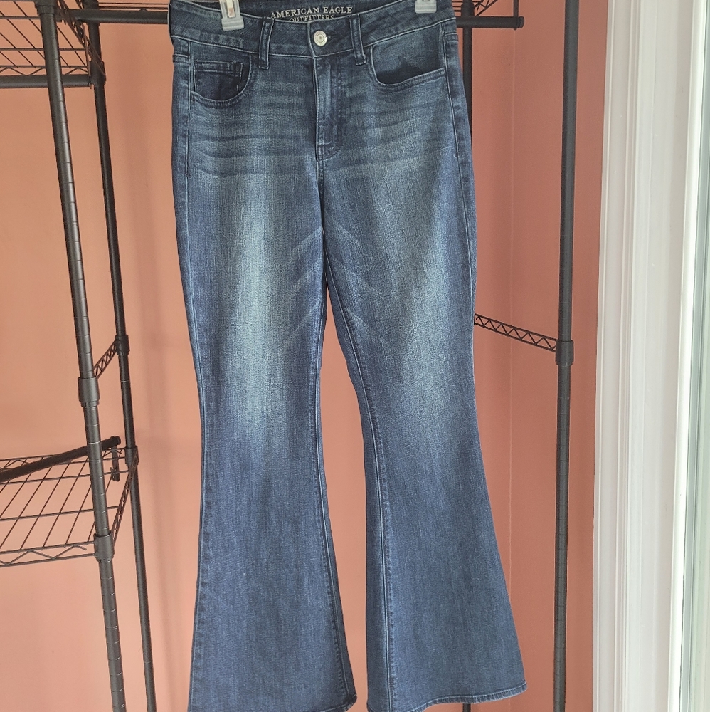 American Eagle Hi-Rise Artist Super Stretch Jean